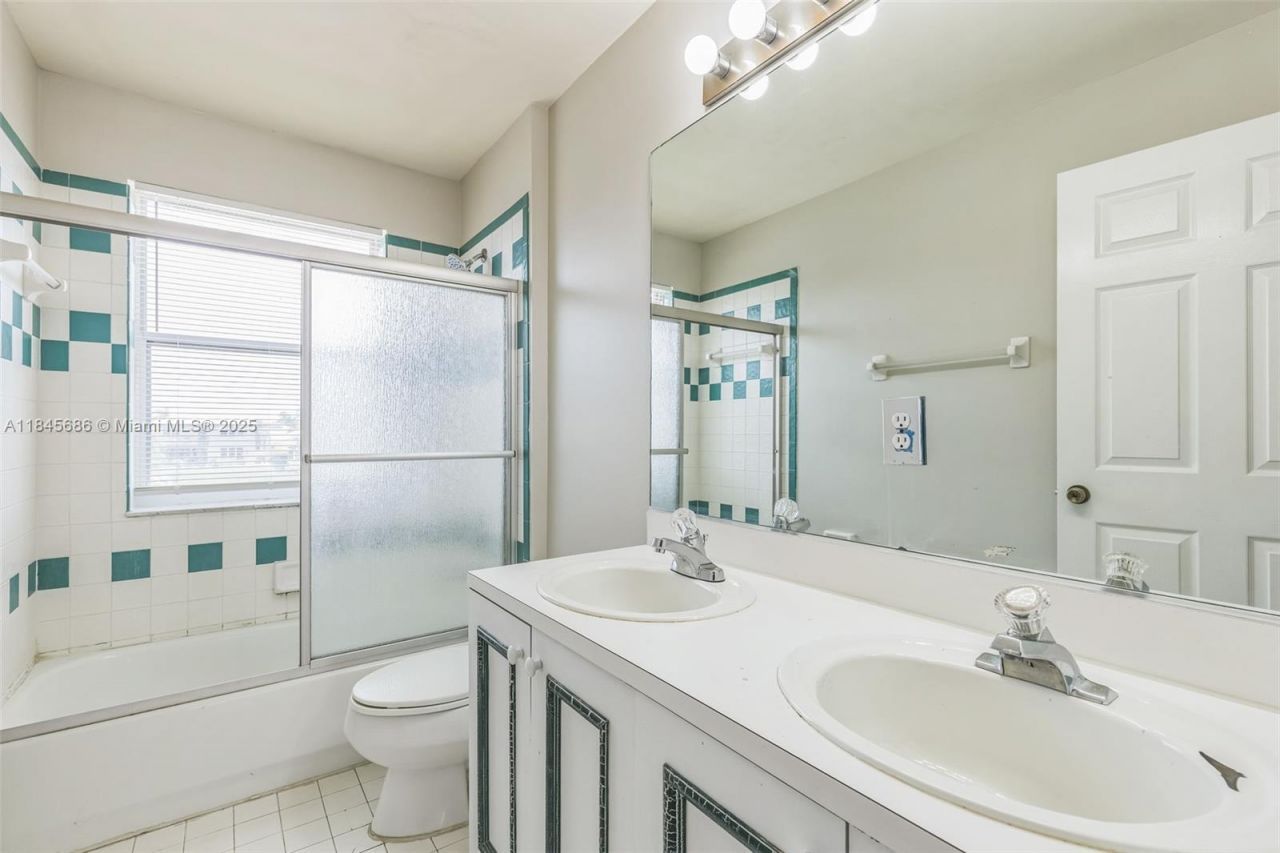 18091 SW 22nd St, Miramar, FL 33029 Photo