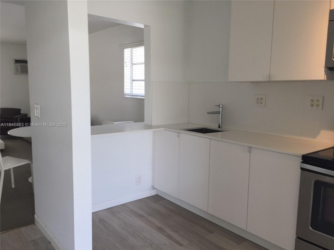 201 Sunrise Drive, Unit 102, Key Biscayne, FL 33149 Photo