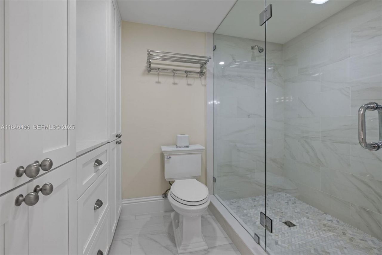 2600 Cardena St, Unit 2, Coral Gables, FL 33134 Photo