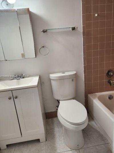 5055 NW 7th St, Unit 1003, Miami, FL 33126 Photo