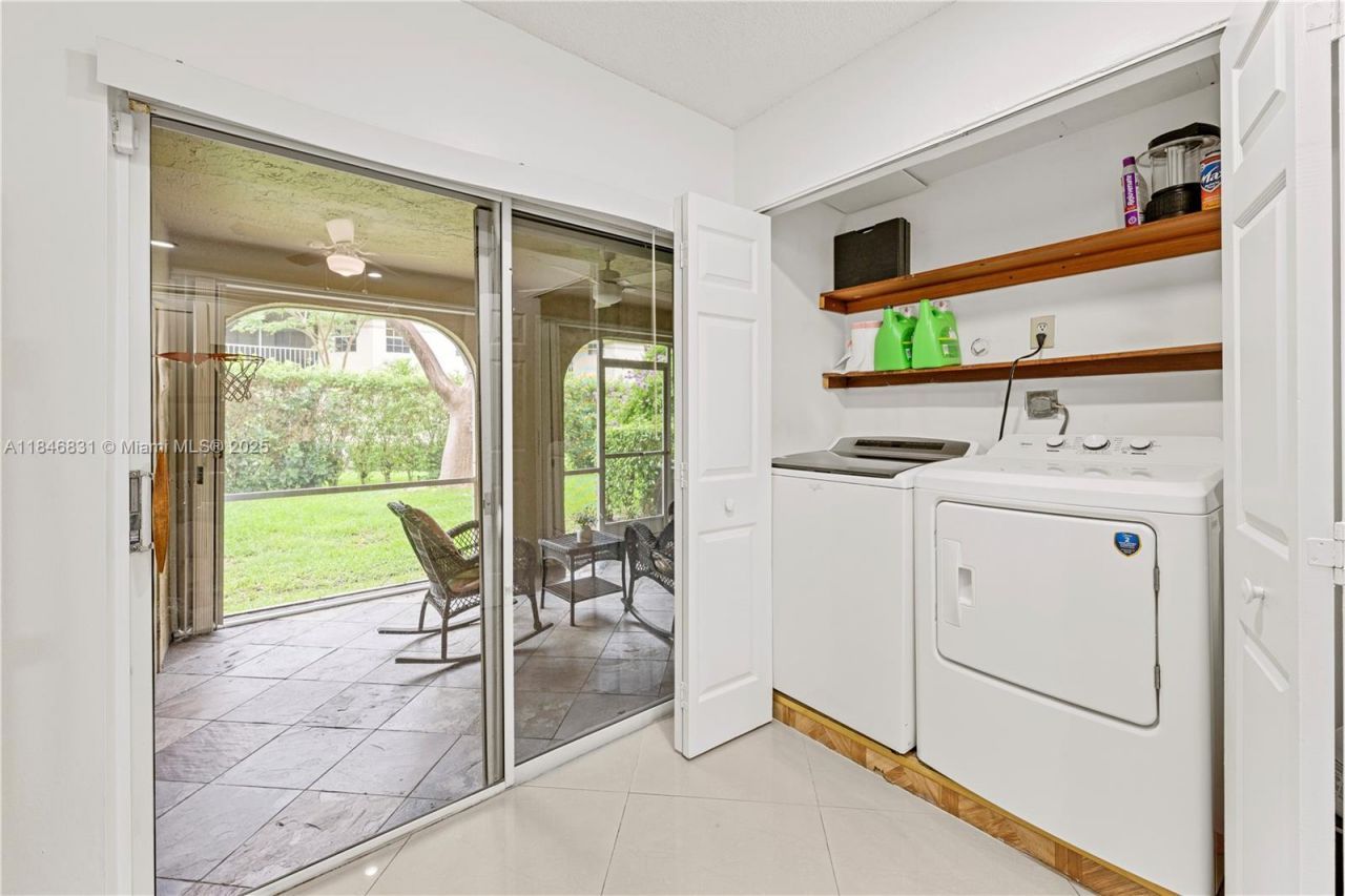 6603 Via Regina, Unit 50, Boca Raton, FL 33433 Photo