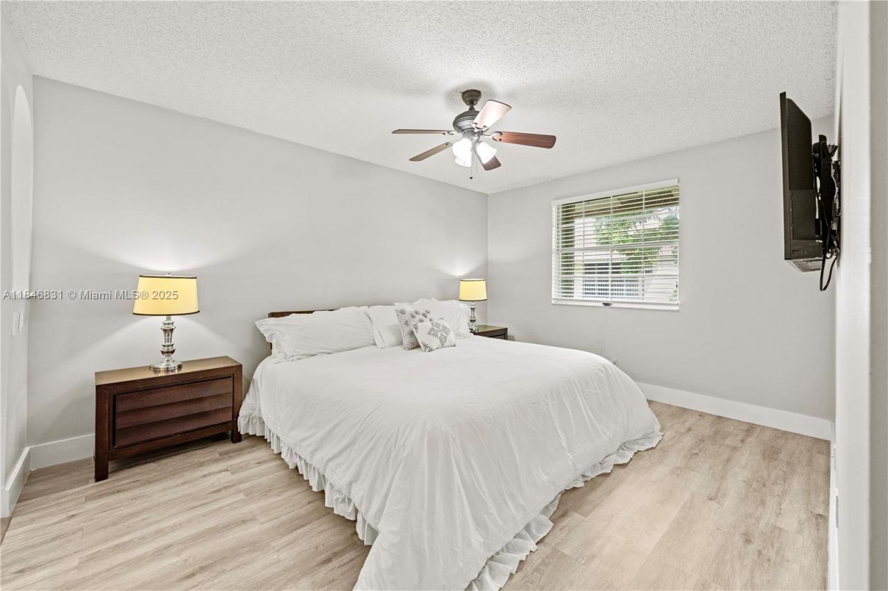 6603 Via Regina, Unit 50, Boca Raton, FL 33433 Photo
