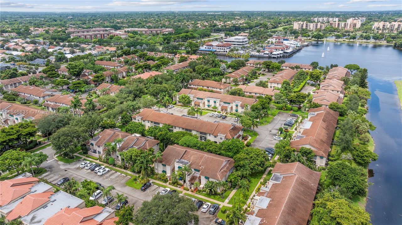 6603 Via Regina, Unit 50, Boca Raton, FL 33433 Photo