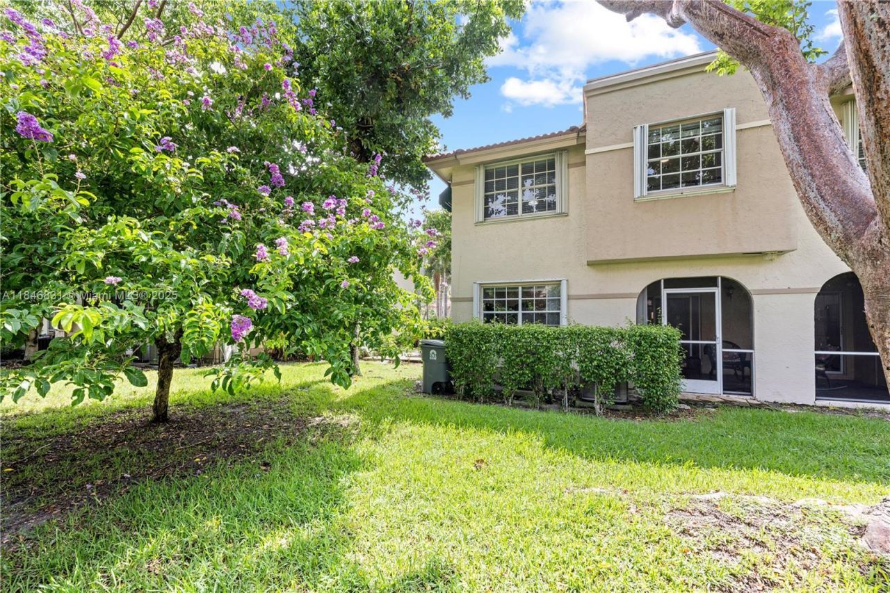 6603 Via Regina, Unit 50, Boca Raton, FL 33433 Photo