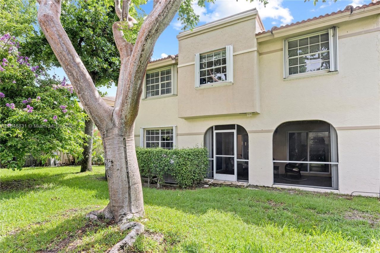 6603 Via Regina, Unit 50, Boca Raton, FL 33433 Photo