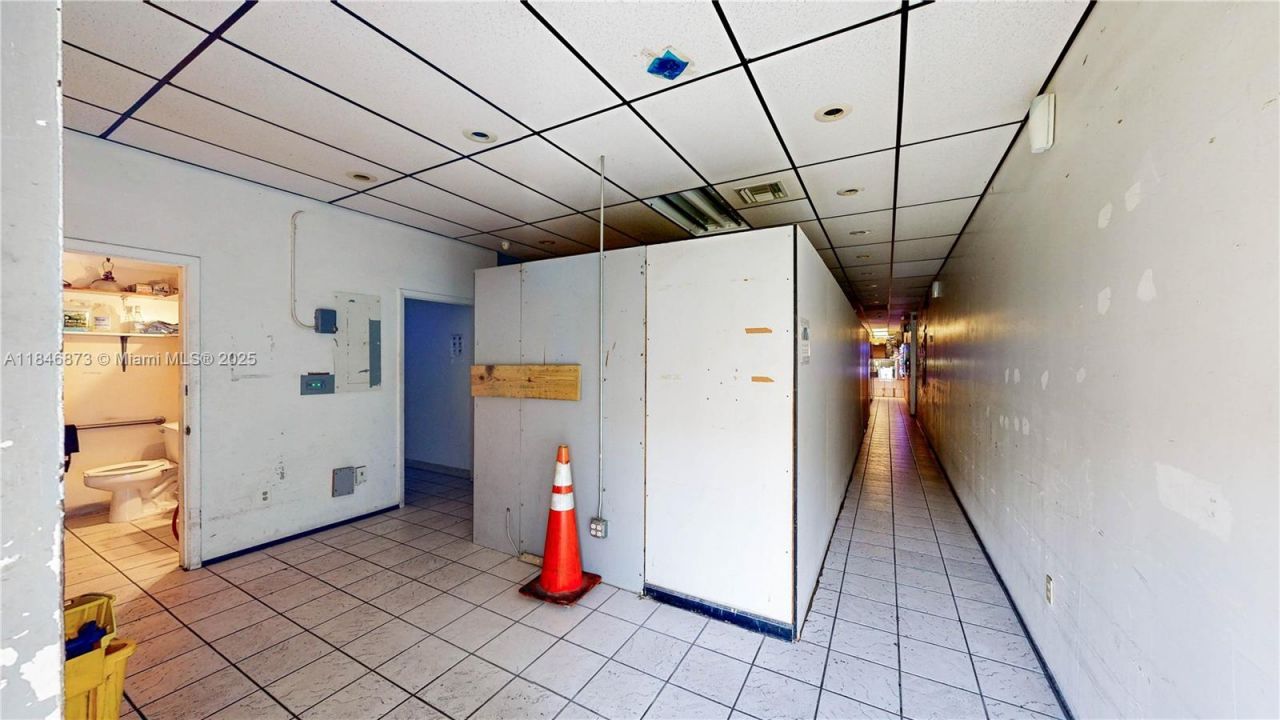 27330 S Dixie Hwy, Homestead, FL 33032 Photo