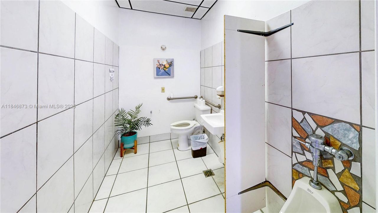 27330 S Dixie Hwy, Homestead, FL 33032 Photo