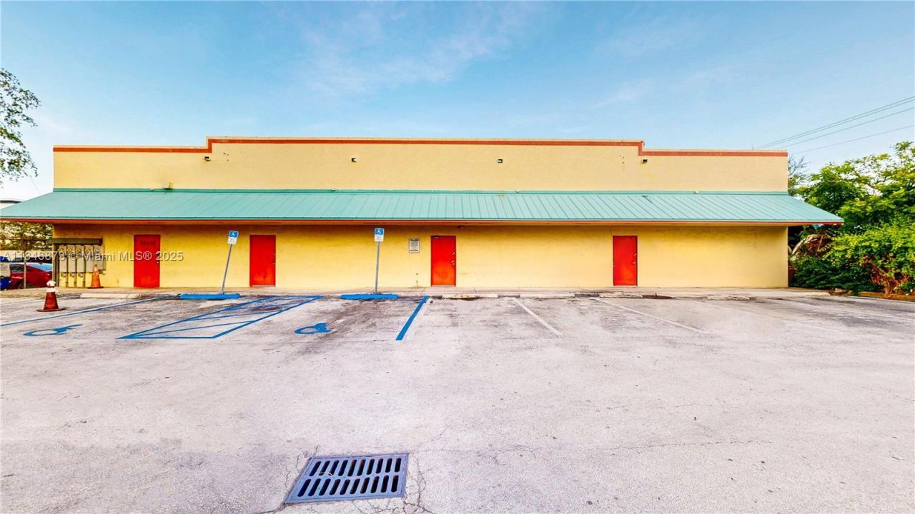 27330 S Dixie Hwy, Homestead, FL 33032 Photo