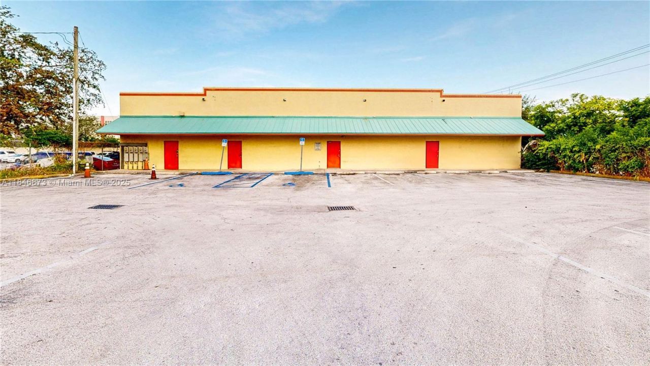 27330 S Dixie Hwy, Homestead, FL 33032 Photo