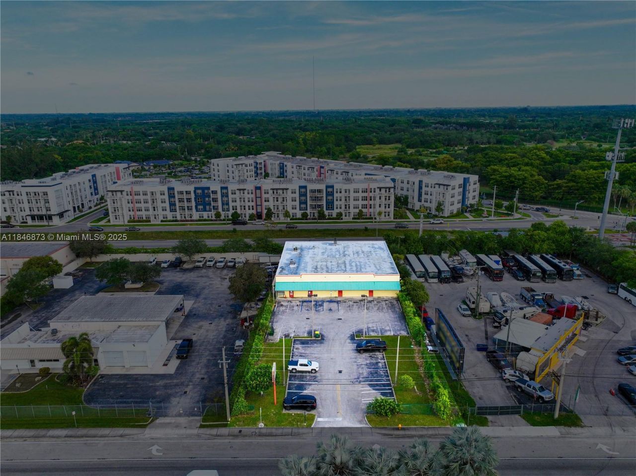 27330 S Dixie Hwy, Homestead, FL 33032 Photo