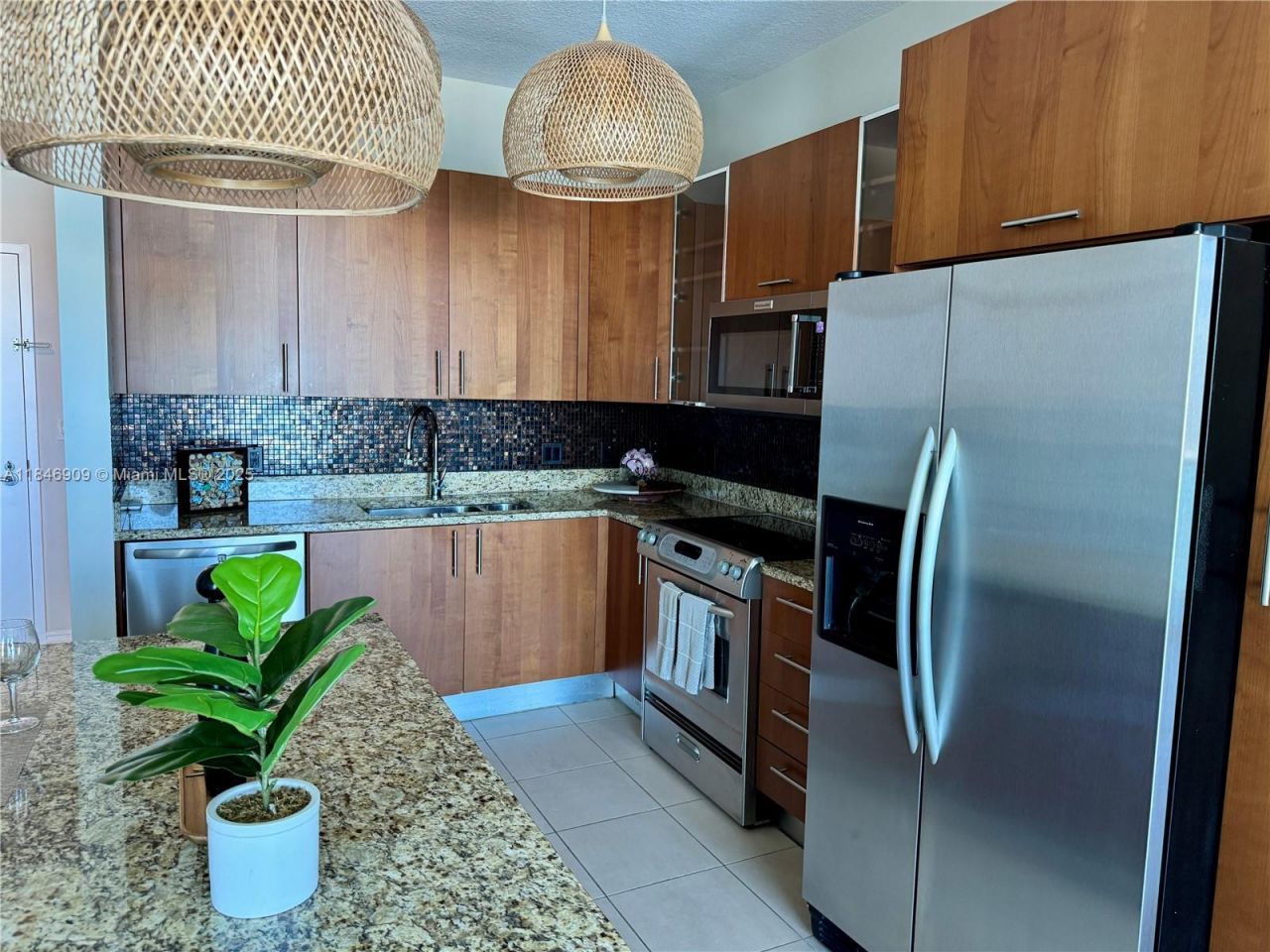 1945 S Ocean Dr, Unit 2311, Hallandale Beach, FL 33009 Photo