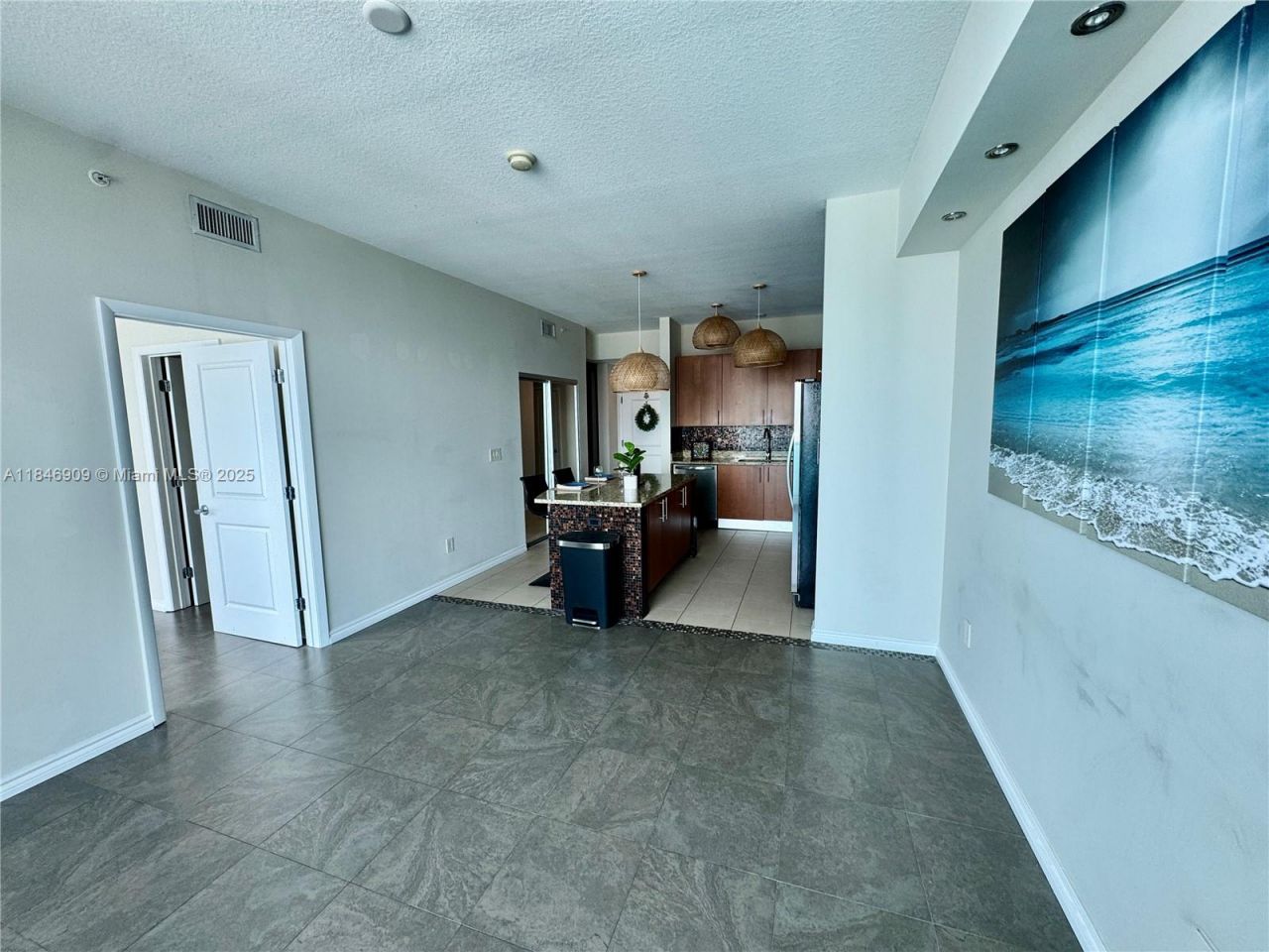 1945 S Ocean Dr, Unit 2311, Hallandale Beach, FL 33009 Photo