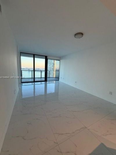 650 NE 32nd St, Unit 4406, Miami, FL 33137 Photo