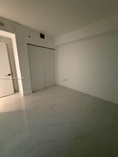 650 NE 32nd St, Unit 4406, Miami, FL 33137 Photo