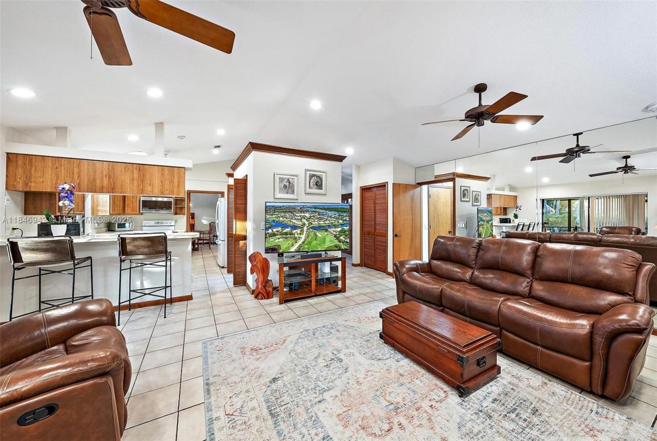 934 Penn Trl, Jupiter, FL 33458 Photo