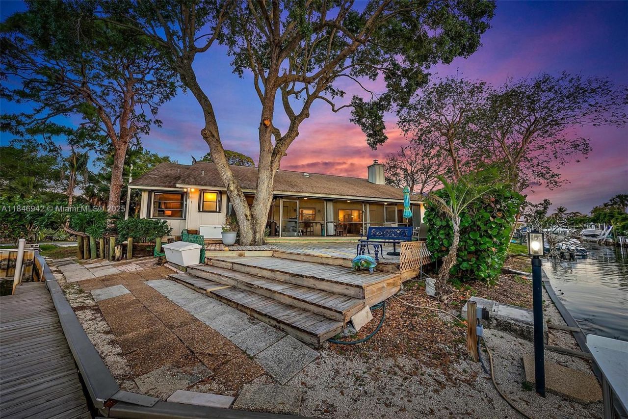 934 Penn Trl, Jupiter, FL 33458 Photo