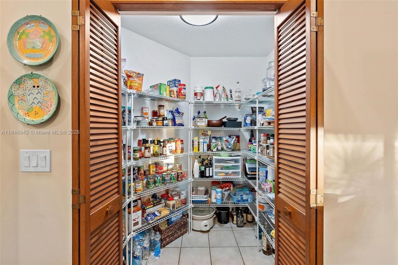 934 Penn Trl, Jupiter, FL 33458 Photo