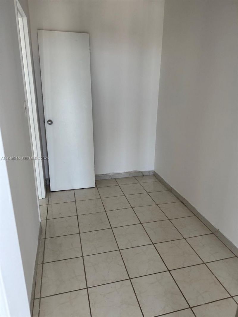 1228 West Ave, Unit 1109, Miami Beach, FL 33139 Photo