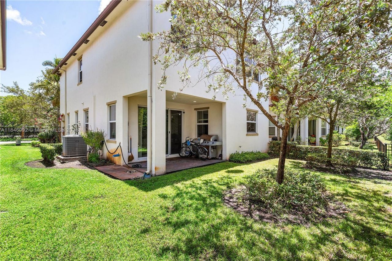 6411 Osprey Landing St, Davie, FL 33314 Photo