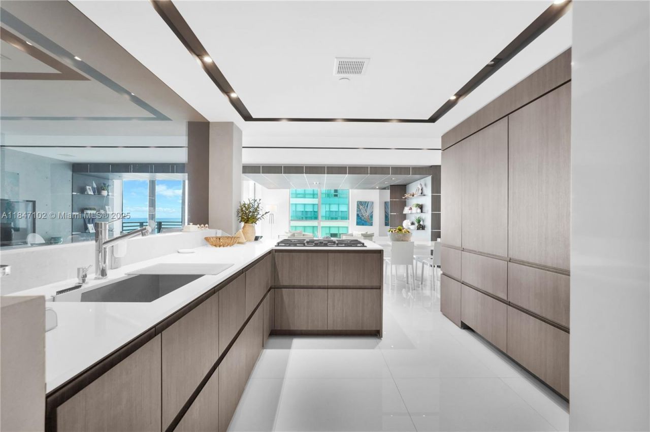 3535 S Ocean Drive, Unit 2104, Hollywood, FL 33019 Photo