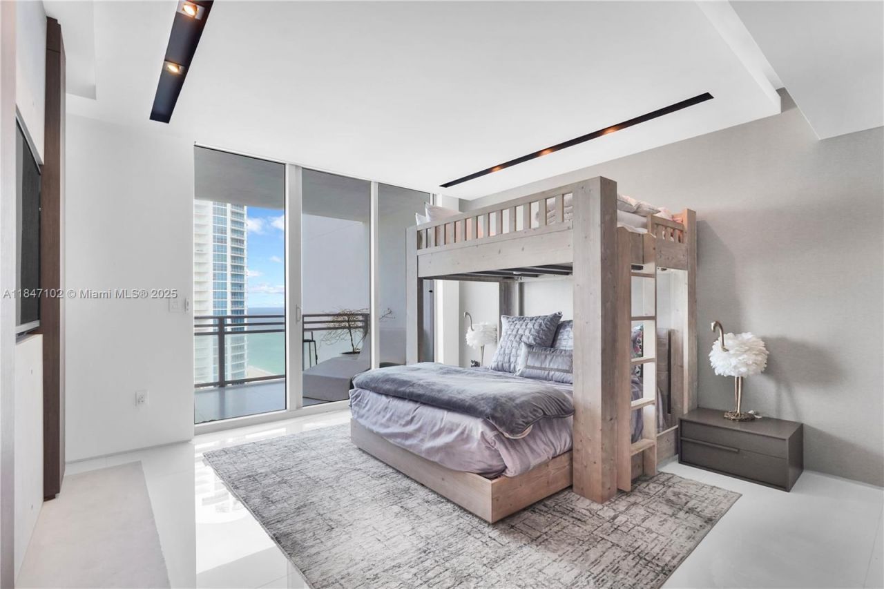 3535 S Ocean Drive, Unit 2104, Hollywood, FL 33019 Photo