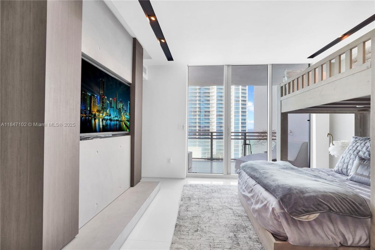 3535 S Ocean Drive, Unit 2104, Hollywood, FL 33019 Photo