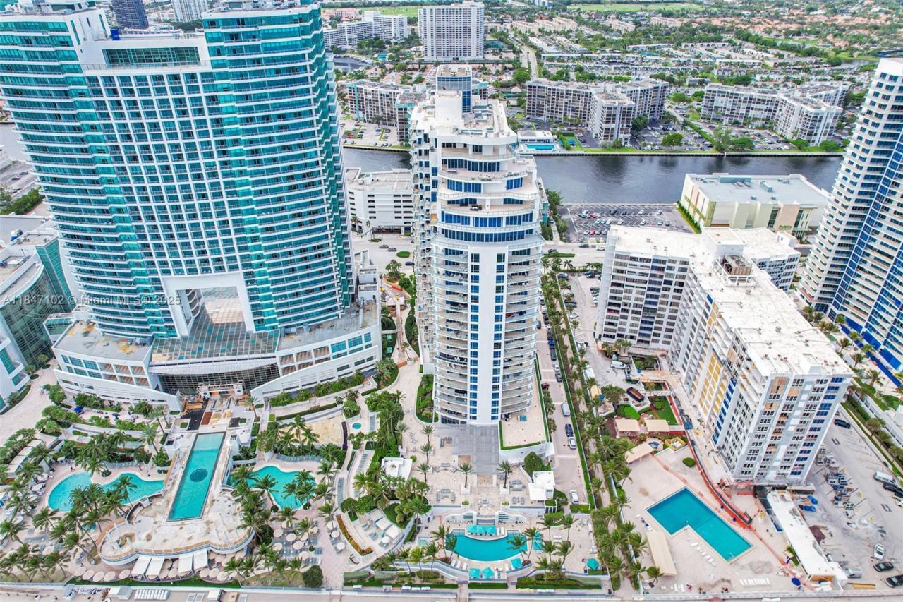 3535 S Ocean Drive, Unit 2104, Hollywood, FL 33019 Photo