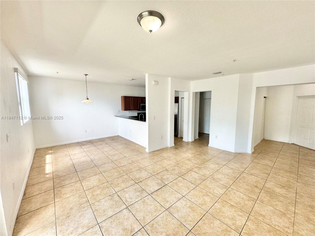 10800 NW 88th Ter, Unit 214, Doral, FL 33178 Photo