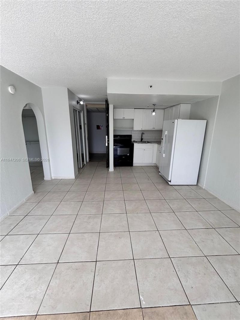 16450 NW 2nd Ave, Unit 207, Miami, FL 33169 Photo
