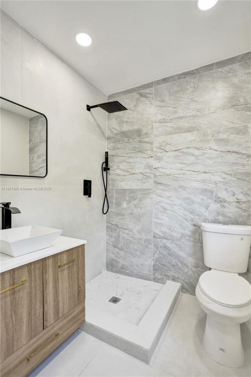 6220 NW 12th Ct, Sunrise, FL 33313 Photo