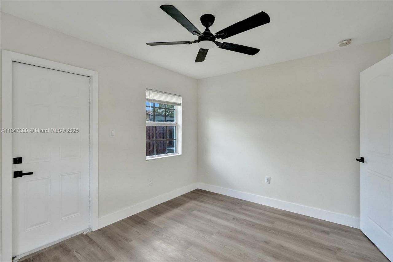 6220 NW 12th Ct, Sunrise, FL 33313 Photo