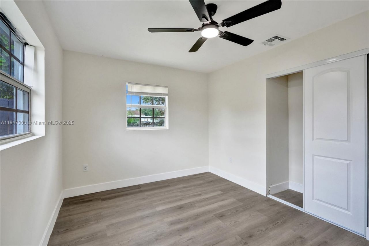 6220 NW 12th Ct, Sunrise, FL 33313 Photo