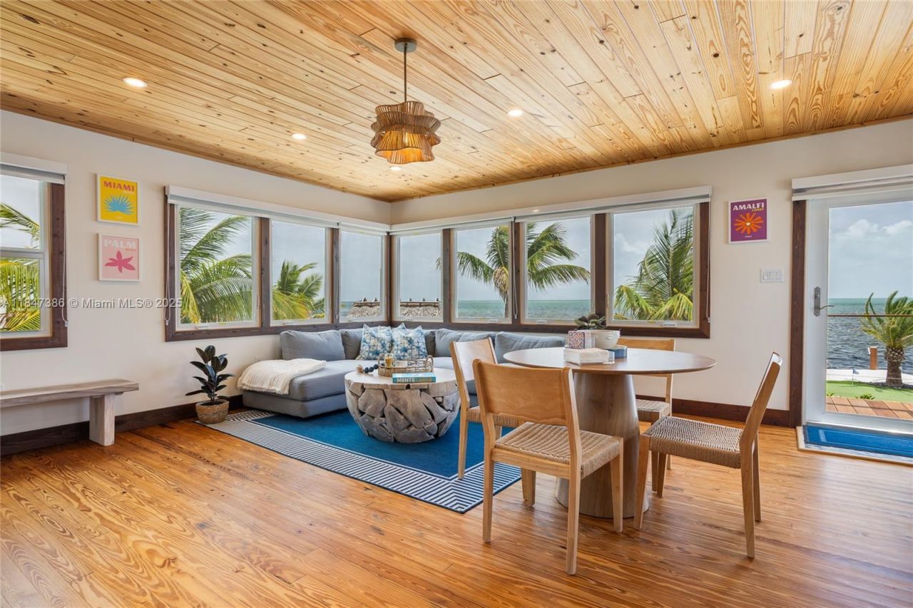 235 Tavernier Dr, Key Largo, FL 33070 Photo