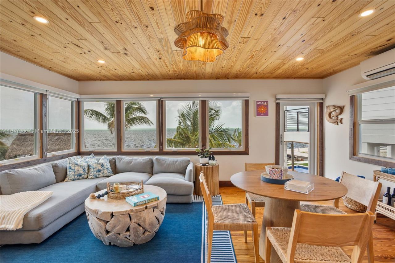 235 Tavernier Dr, Key Largo, FL 33070 Photo