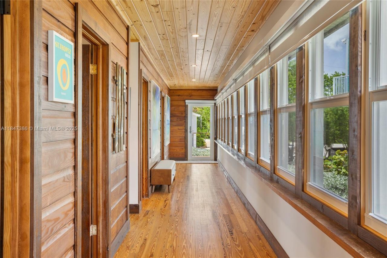 235 Tavernier Dr, Key Largo, FL 33070 Photo