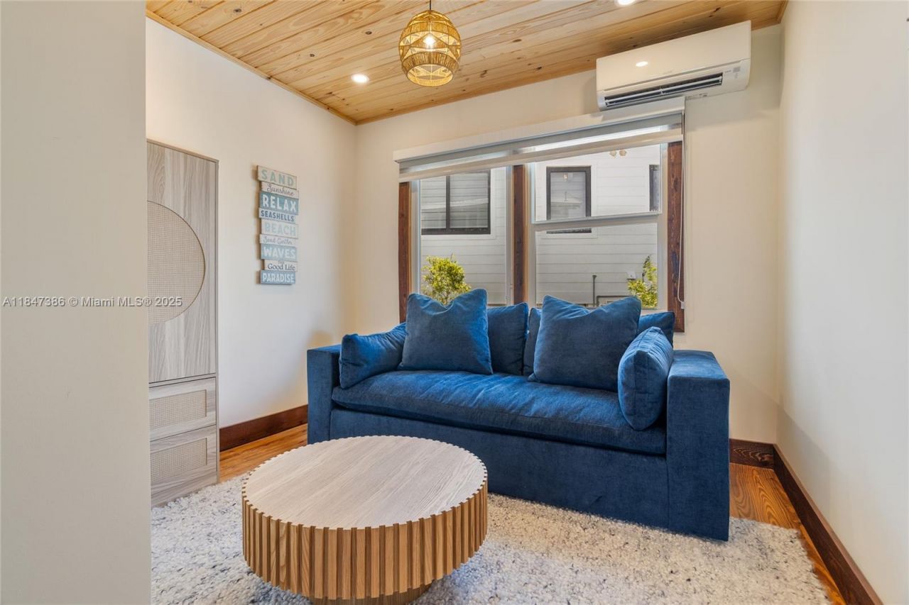 235 Tavernier Dr, Key Largo, FL 33070 Photo