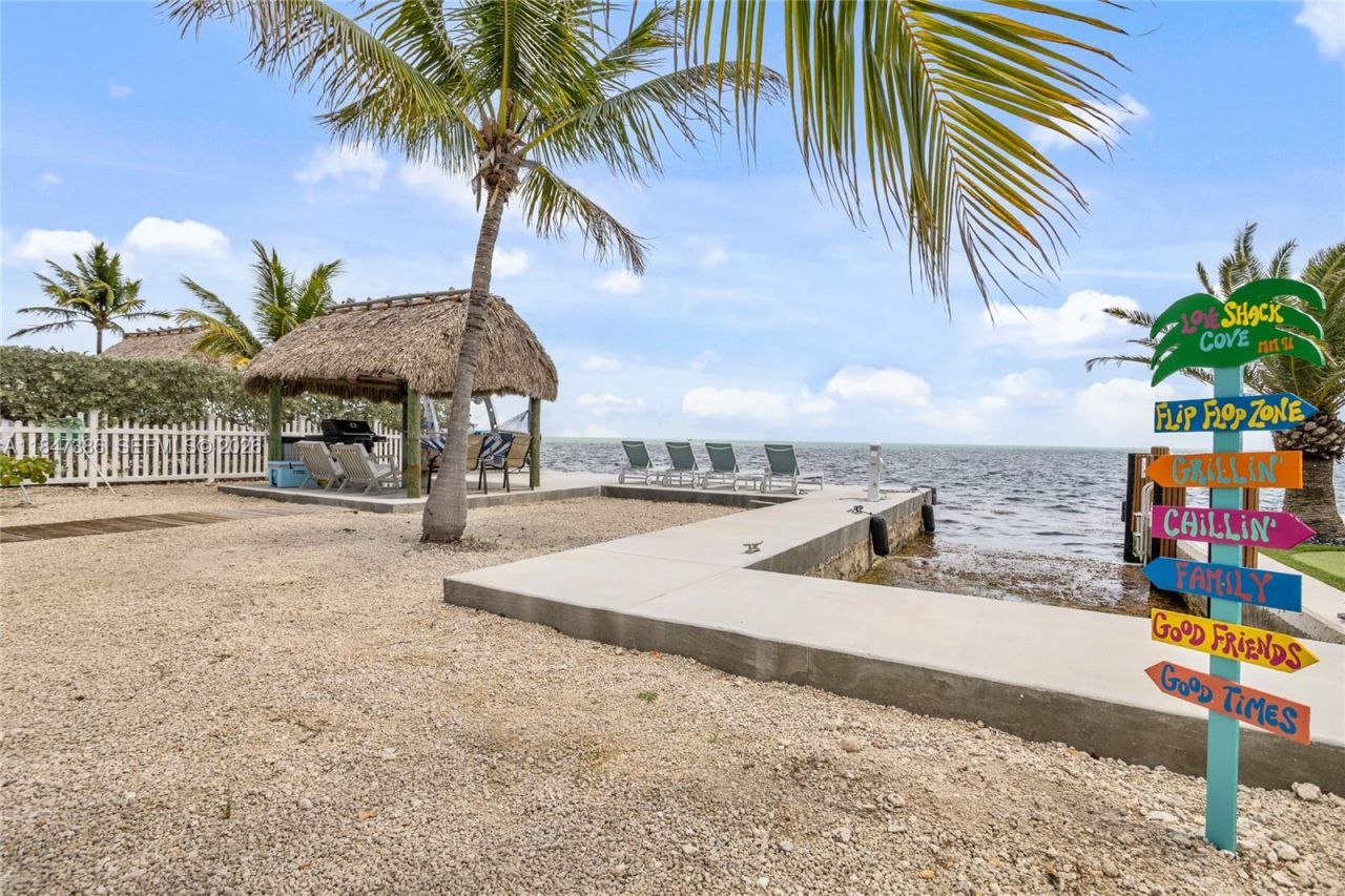 235 Tavernier Dr, Key Largo, FL 33070 Photo