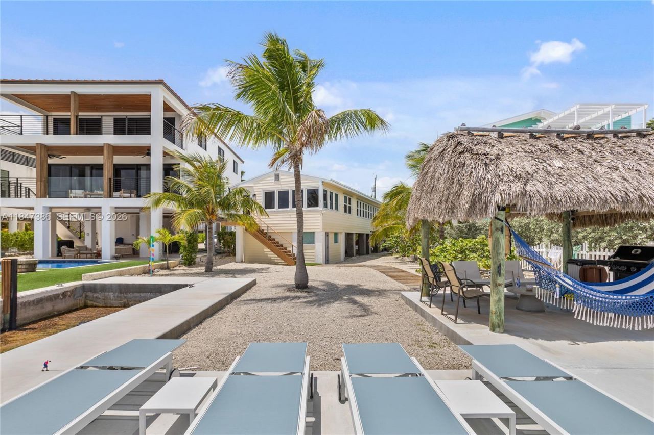 235 Tavernier Dr, Key Largo, FL 33070 Photo
