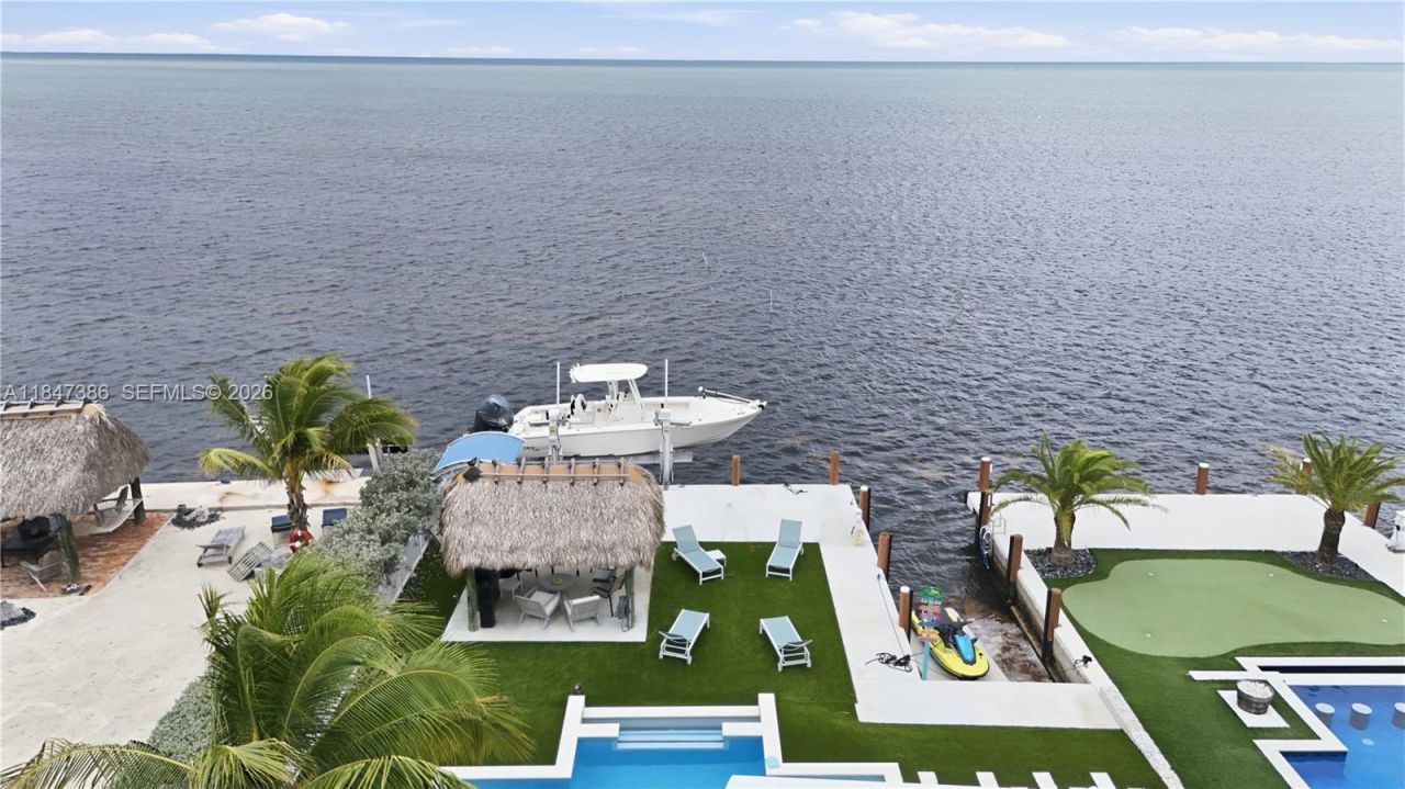 235 Tavernier Dr, Key Largo, FL 33070 Photo