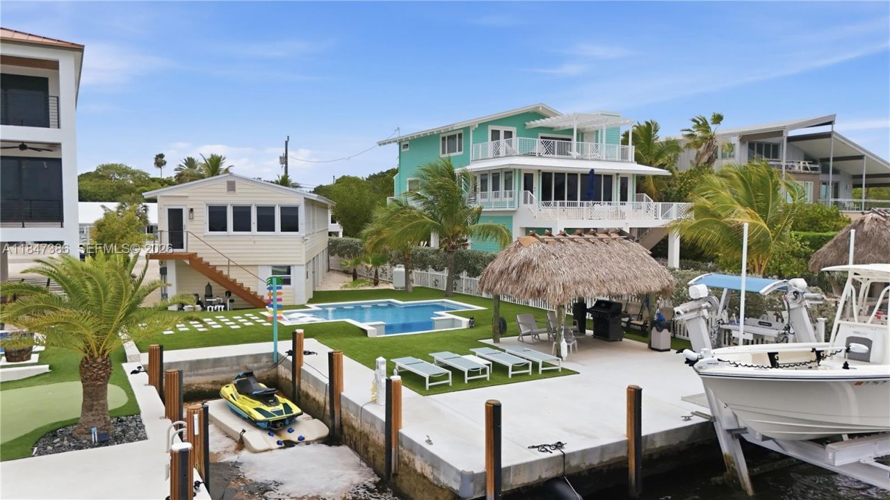 235 Tavernier Dr, Key Largo, FL 33070 Photo