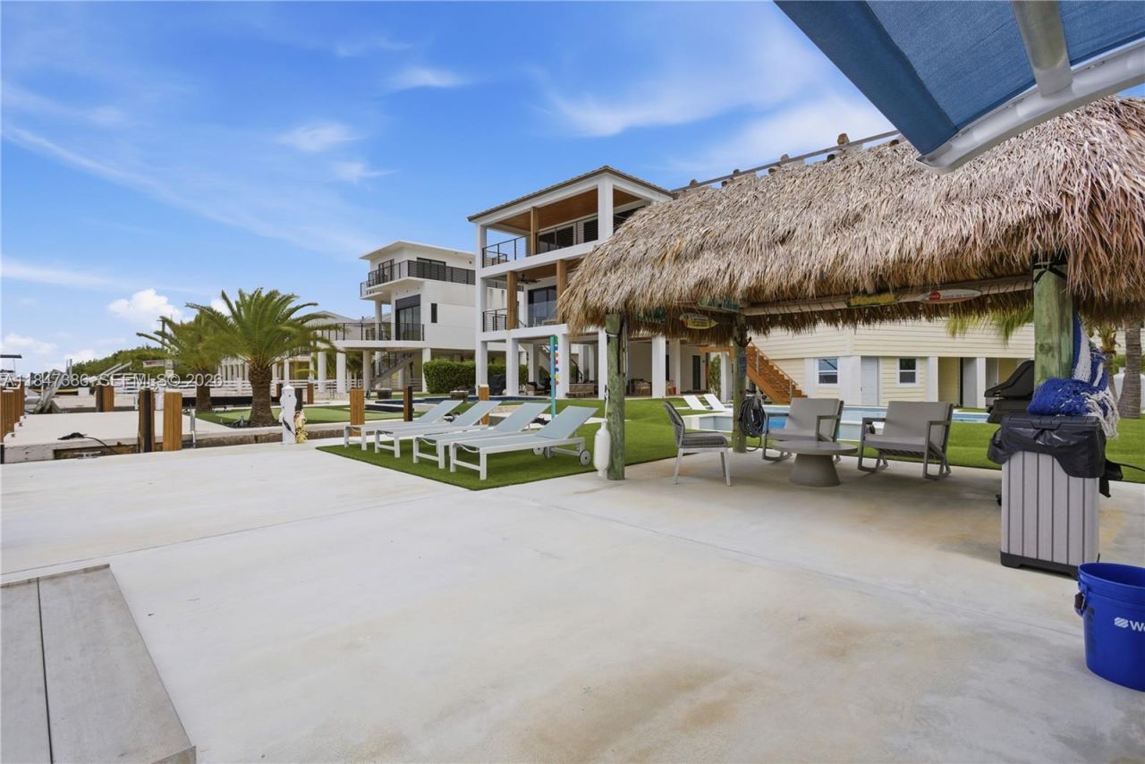 235 Tavernier Dr, Key Largo, FL 33070 Photo