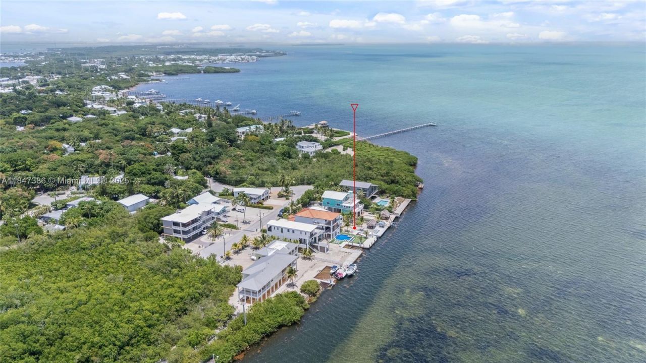 235 Tavernier Dr, Key Largo, FL 33070 Photo