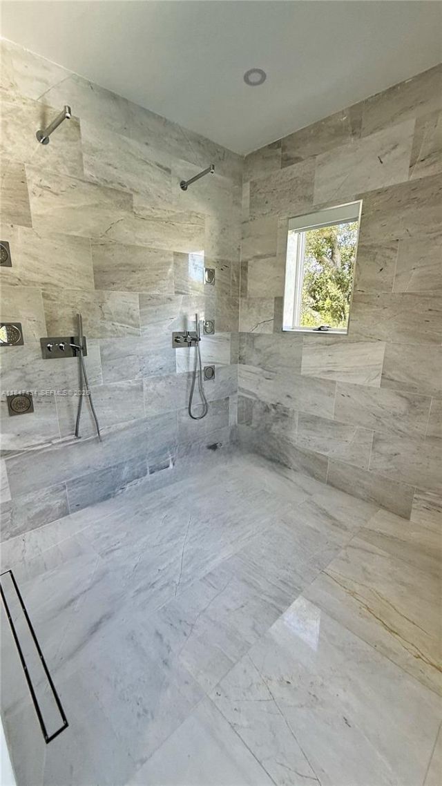 2525 Indian Mound Trl, Coral Gables, FL 33134 Photo