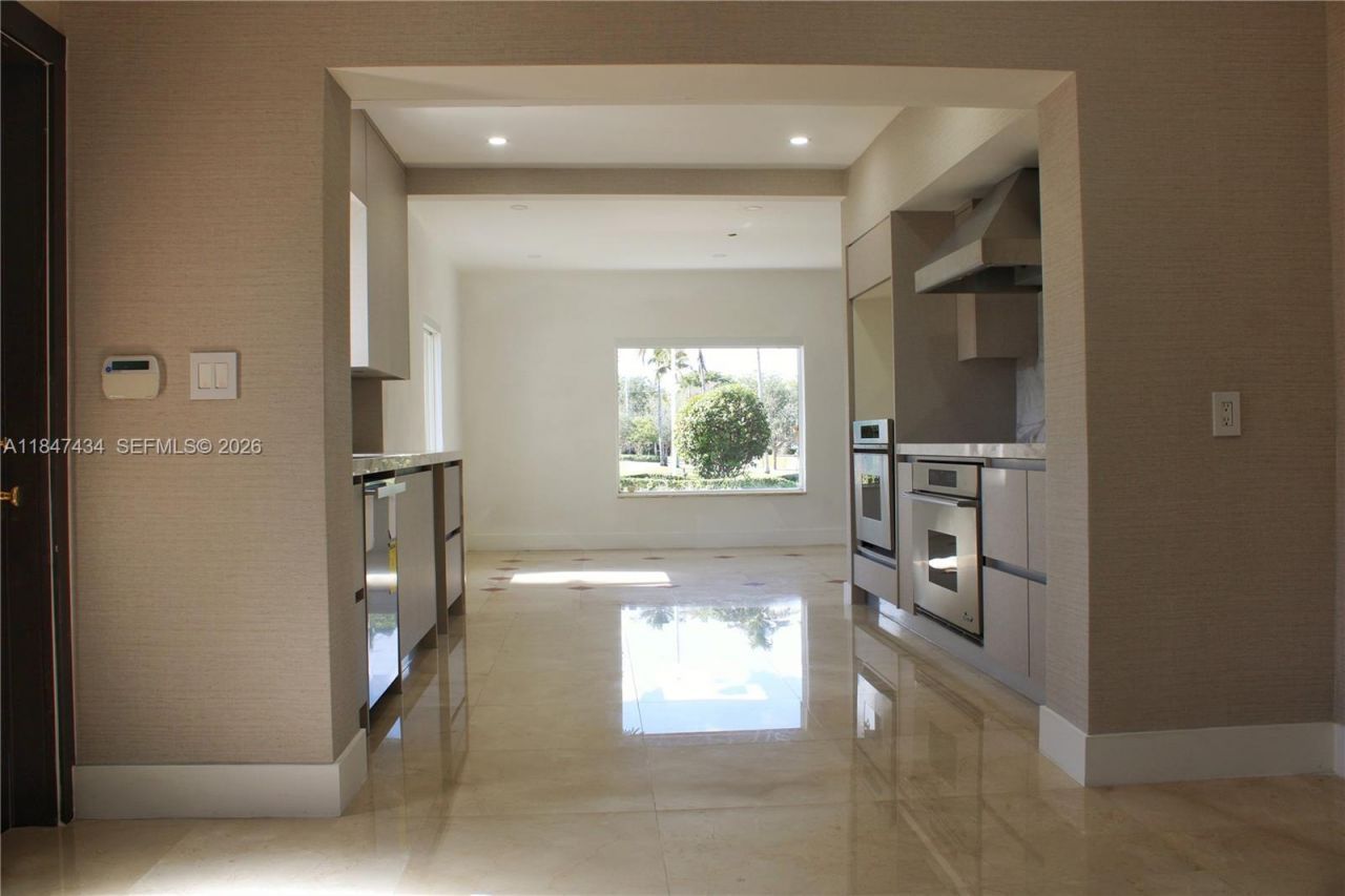 2525 Indian Mound Trl, Coral Gables, FL 33134 Photo