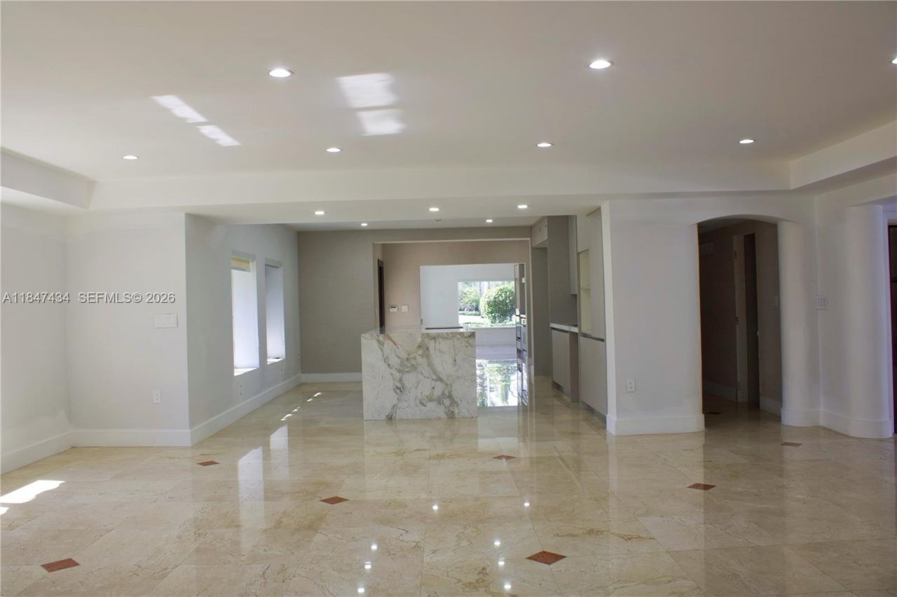 2525 Indian Mound Trl, Coral Gables, FL 33134 Photo