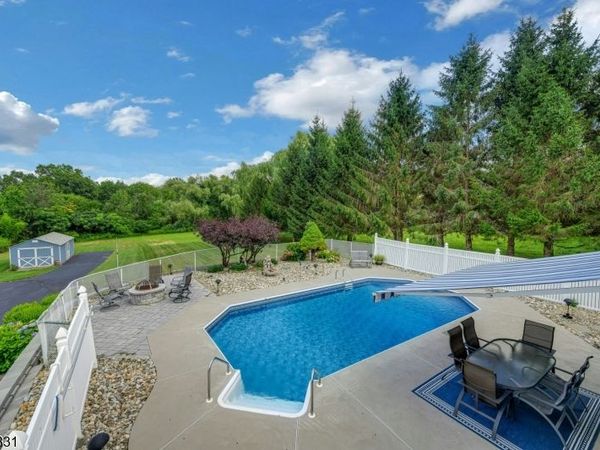 83 Hyatt Rd, Frankford, NJ 07826