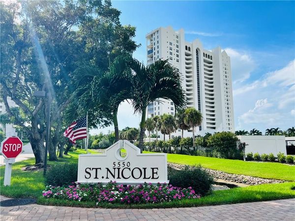 5550 Heron Point DR, Unit 704, NAPLES, FL 34108