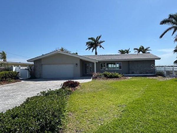 11055 7TH STREET E, TREASURE ISLAND, FL 33706