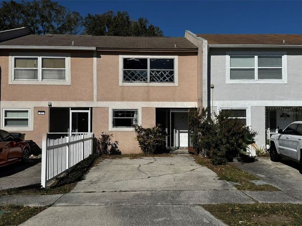 2811 S PINES DRIVE, Unit 18, LARGO, FL 33771