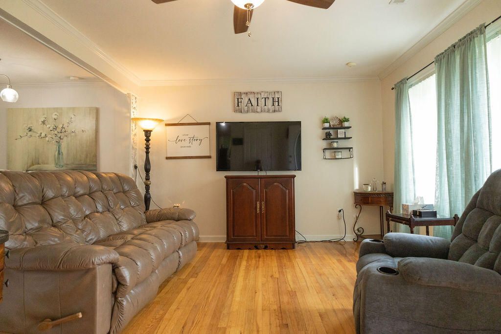 165 Dandridge Road Photo 5